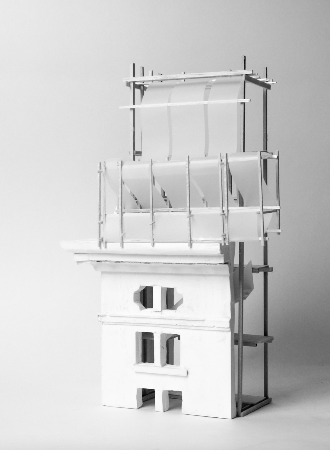 Model Image 4