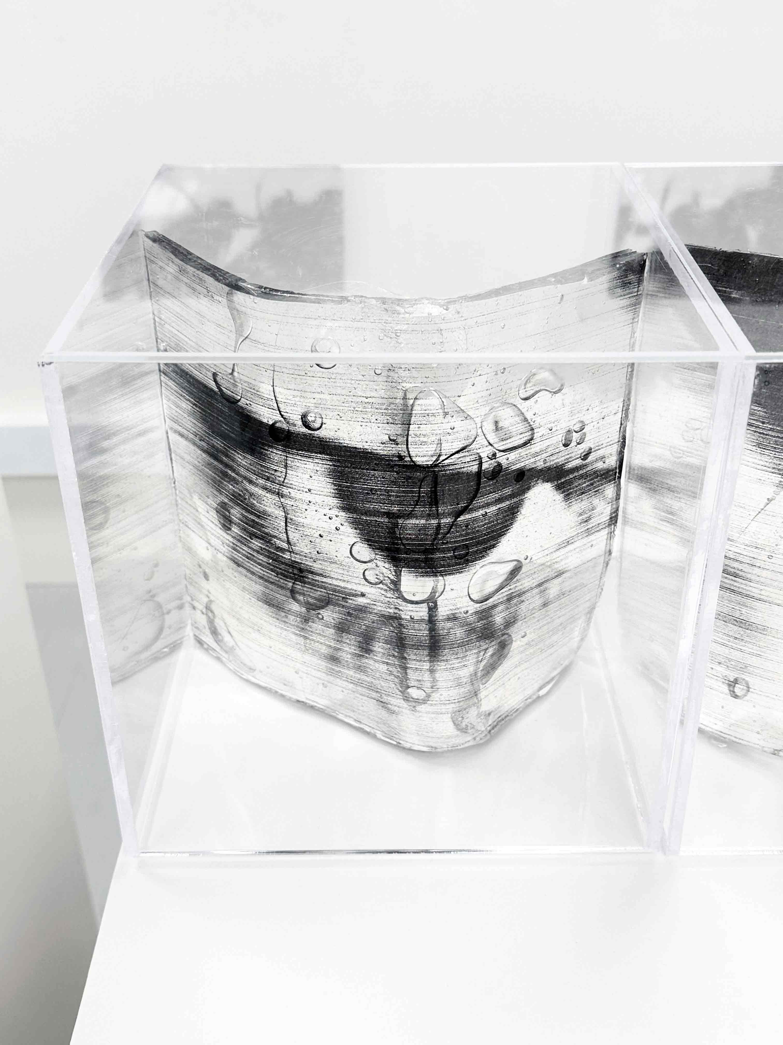  Molly Mavor, DETRITUS #12, 23cm x 24cm x 24cm, acrylic, gel wax, acetate, ink, 2024.