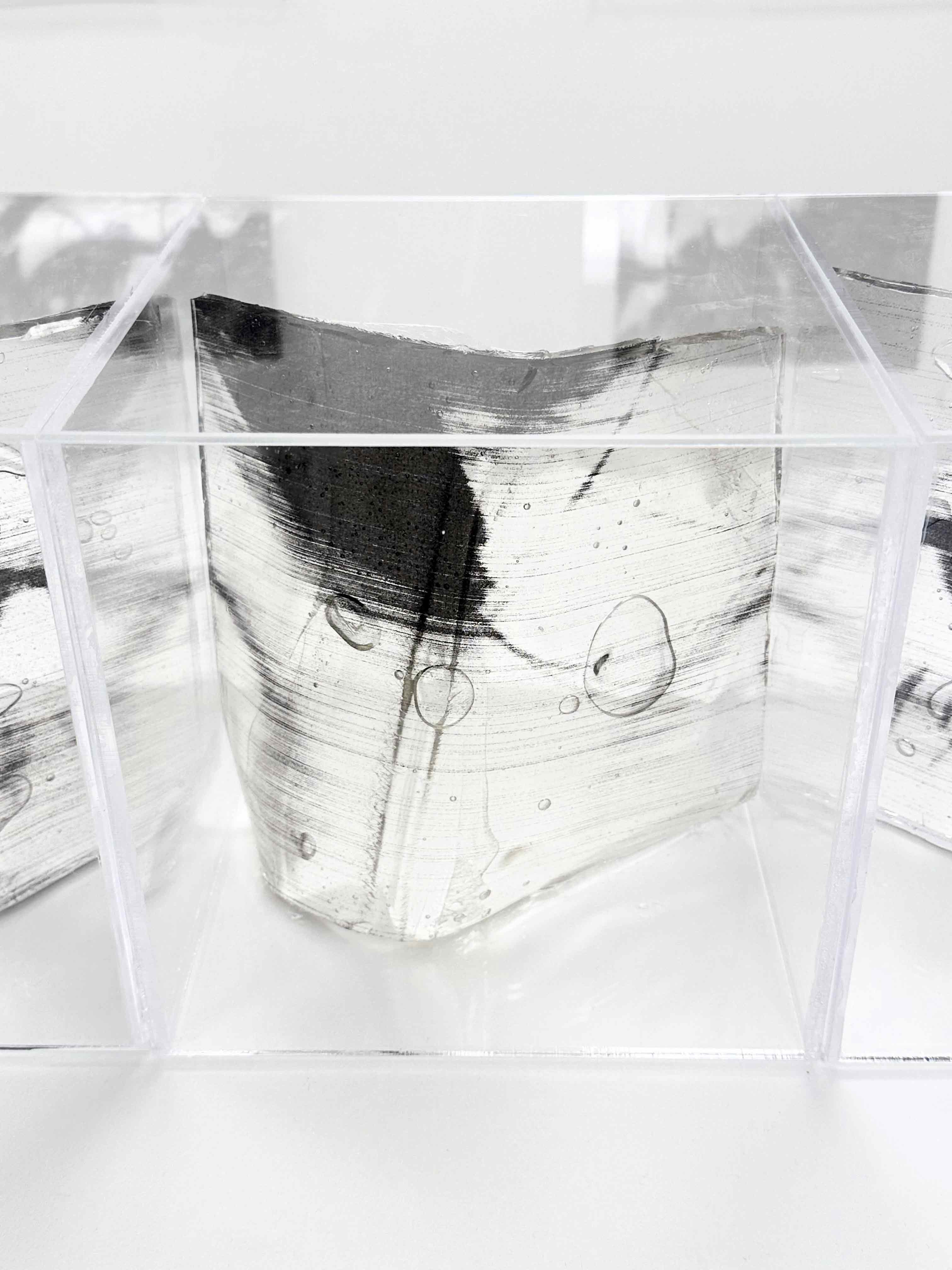  Molly Mavor, DETRITUS #12, 23cm x 24cm x 24cm, acrylic, gel wax, acetate, ink, 2024.