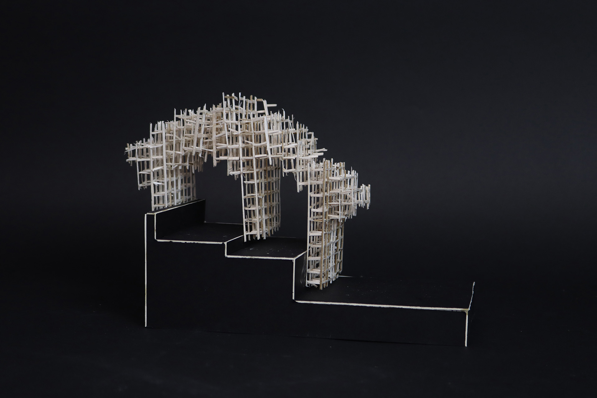 Image of 1:50 model of the chidori joint hut. 