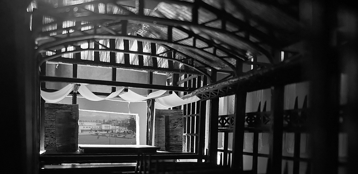 [Re]Imagining the Balcony