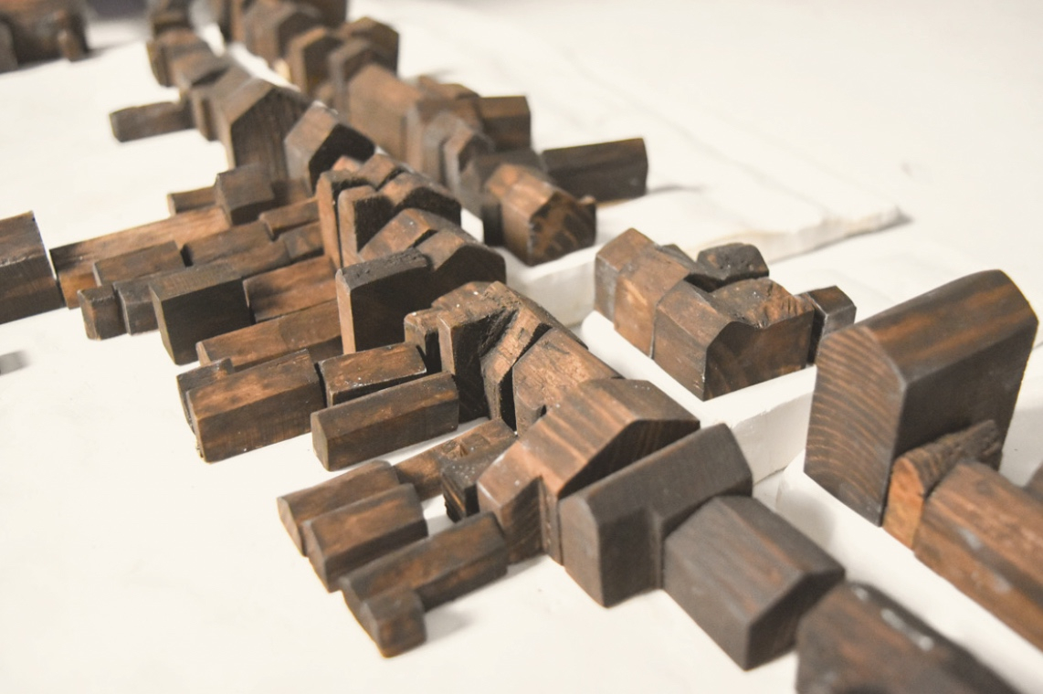 Site model plaster and hardwood 